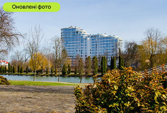 Оновлені фото житлового комплексу Parus на 13.03.2023