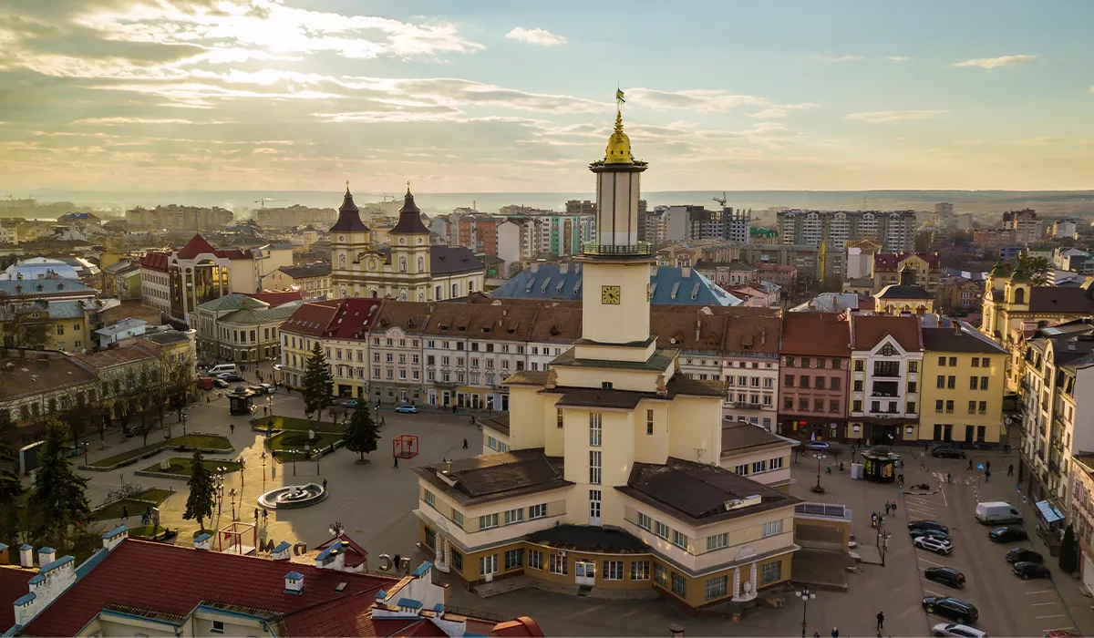 Оренда квартир в Івано-Франківську: динаміка зростання цін та перспективи на 2025 рік