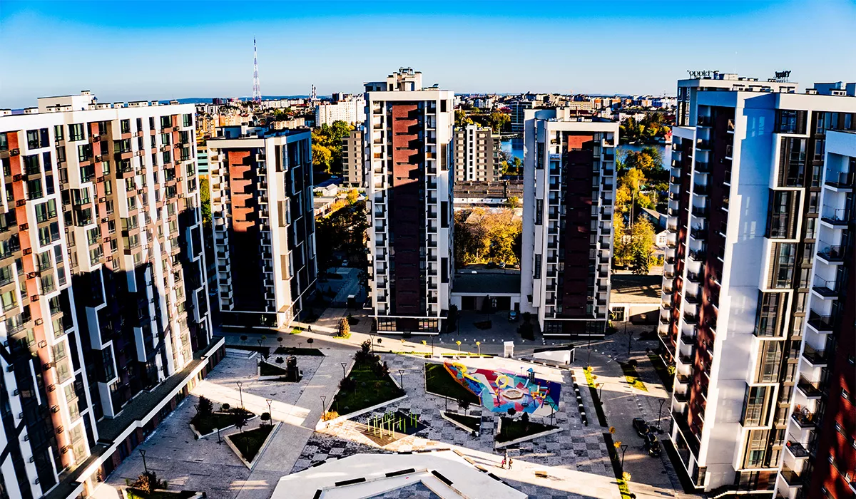 Оновлені фото сучасного району Manhattan станом на 20.10.2025