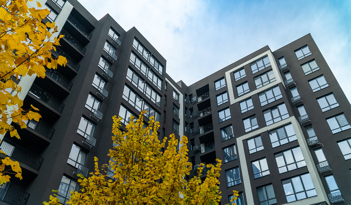 Оновлені фото житлового масиву «Паркова Алея» станом на 03.11.2025