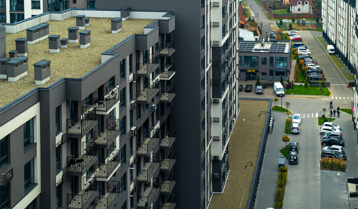 Оновлені фото житлового масиву «Паркова Алея» станом на 03.11.2025