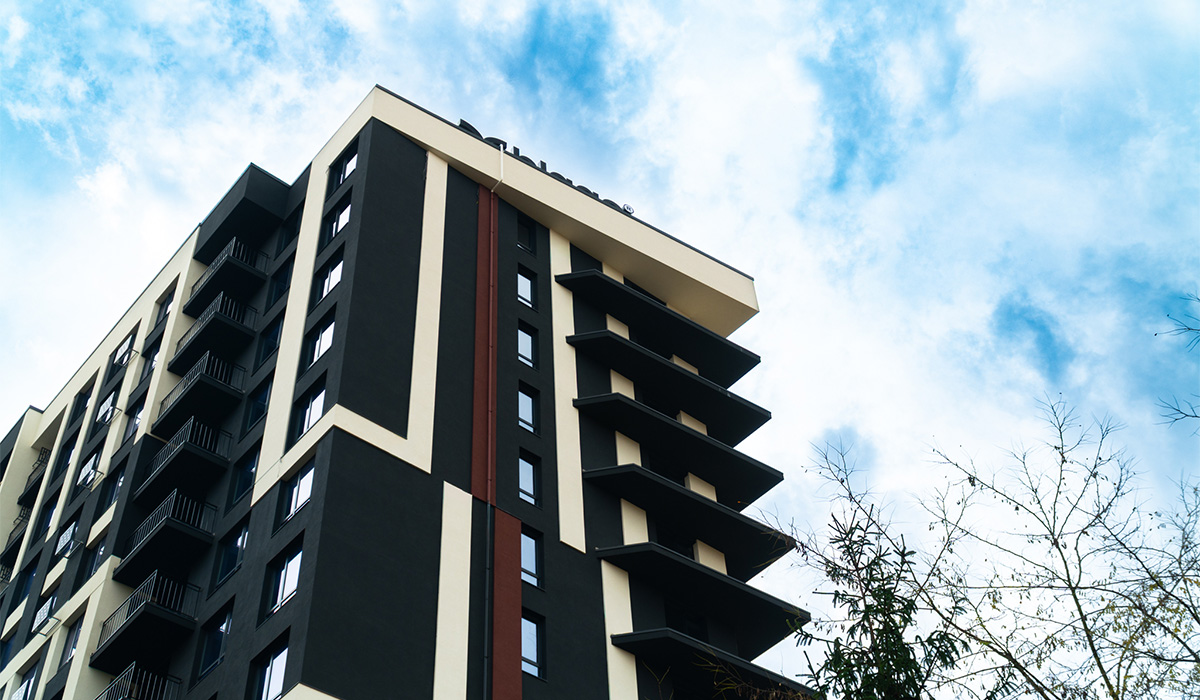 Оновлені фото житлового масиву «Паркова Алея» станом на 03.11.2025