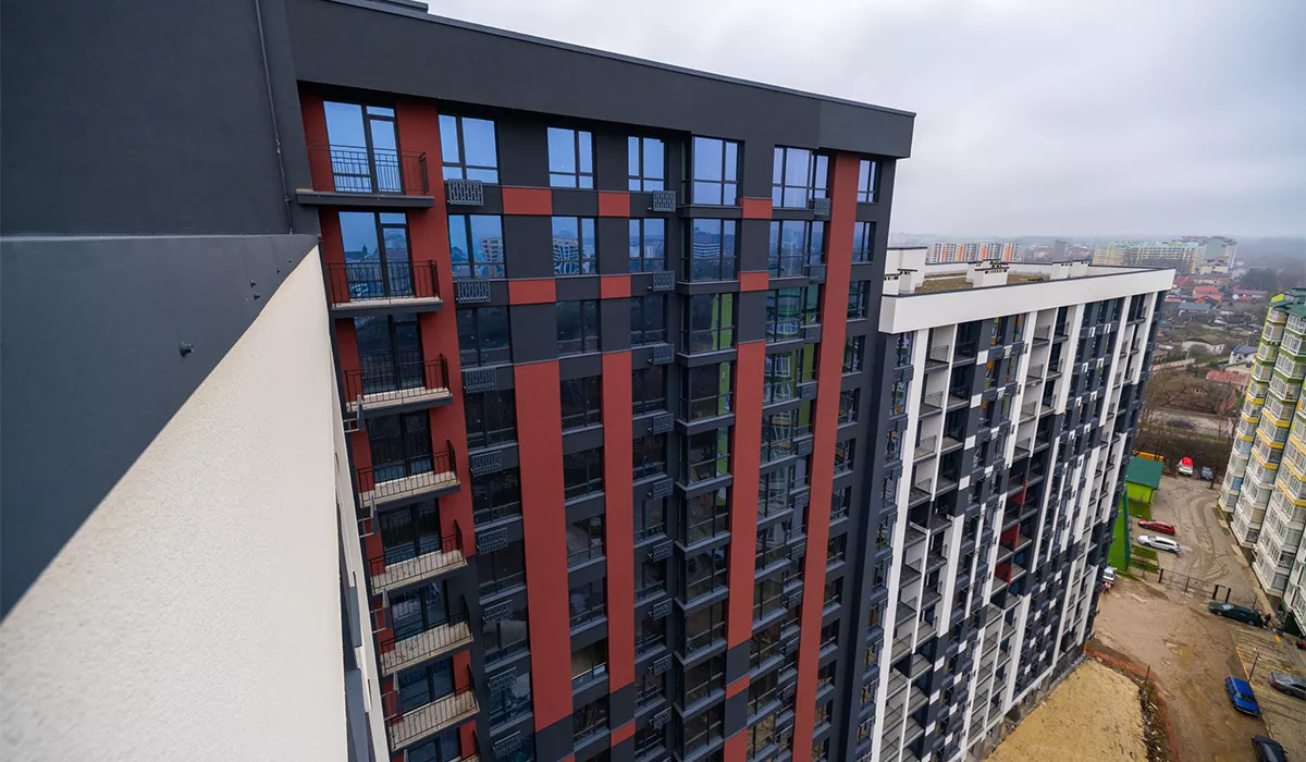 Оновлені фото житлового масиву «Паркова Алея» станом на 02.12.2025