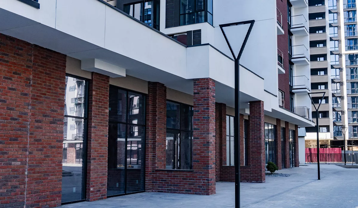 Оновлені фото житлового комплексу Manhattan на 25.03.2026